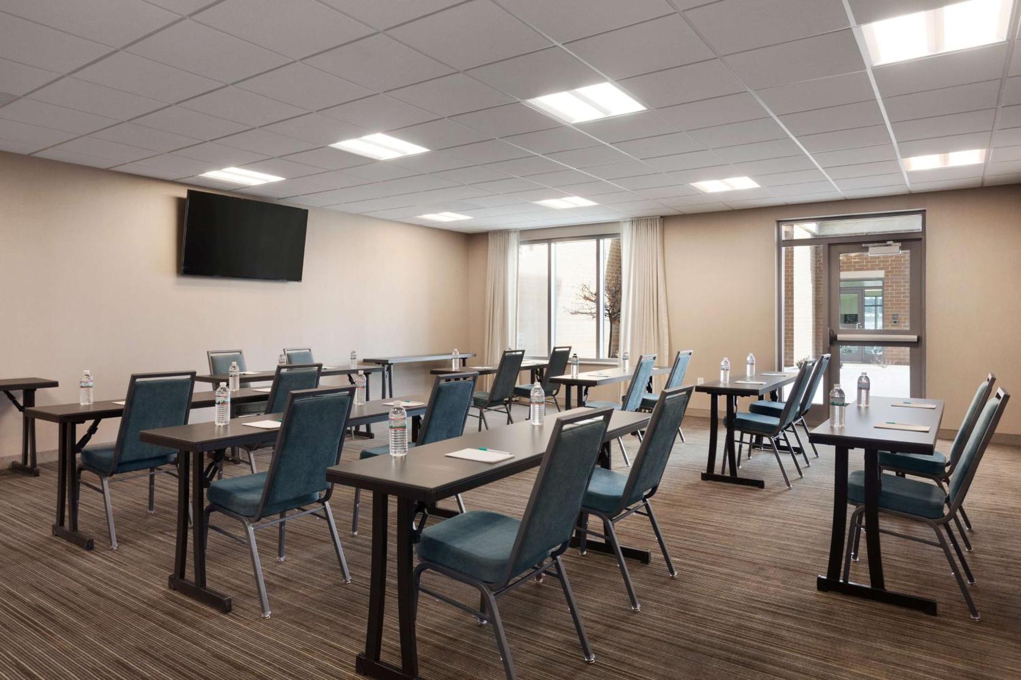 Homewood Suites By Hilton Syracuse - Carrier Circle Іст-Сіракуз Екстер'єр фото