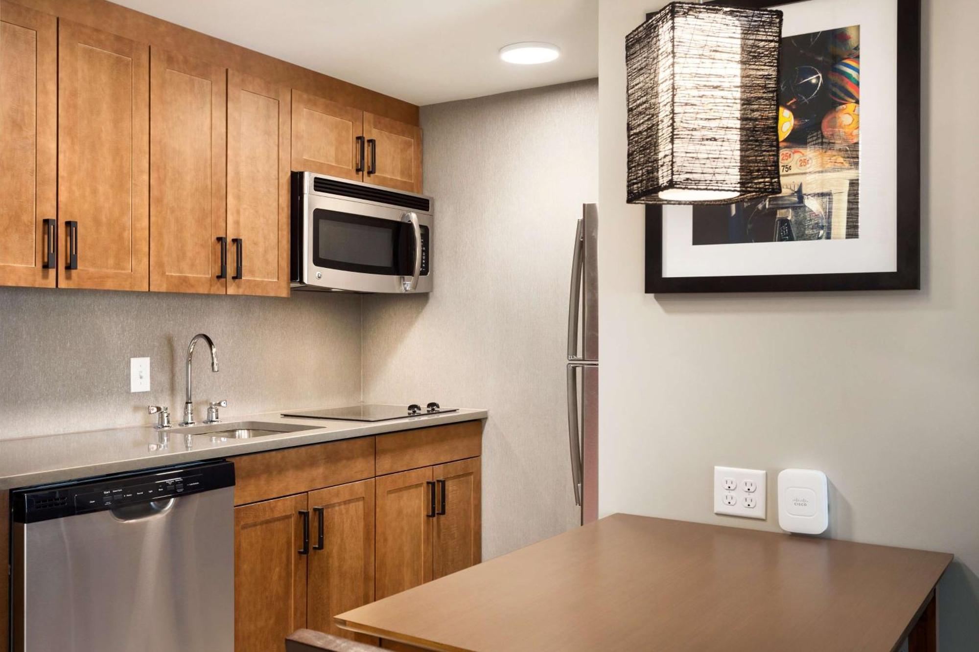 Homewood Suites By Hilton Syracuse - Carrier Circle Іст-Сіракуз Екстер'єр фото