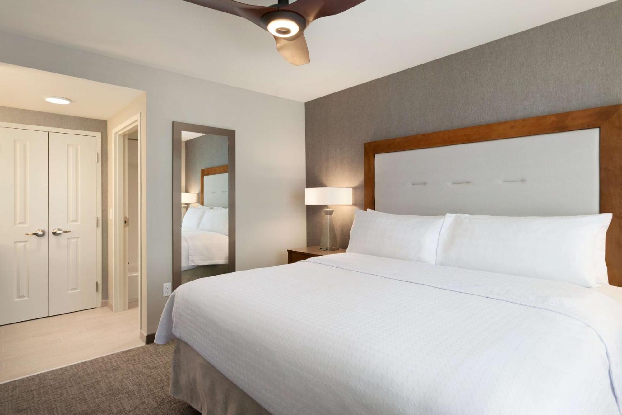 Homewood Suites By Hilton Syracuse - Carrier Circle Іст-Сіракуз Екстер'єр фото